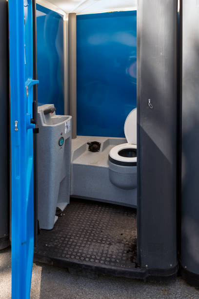Best Porta potty rental near me  in Willow Street, PA